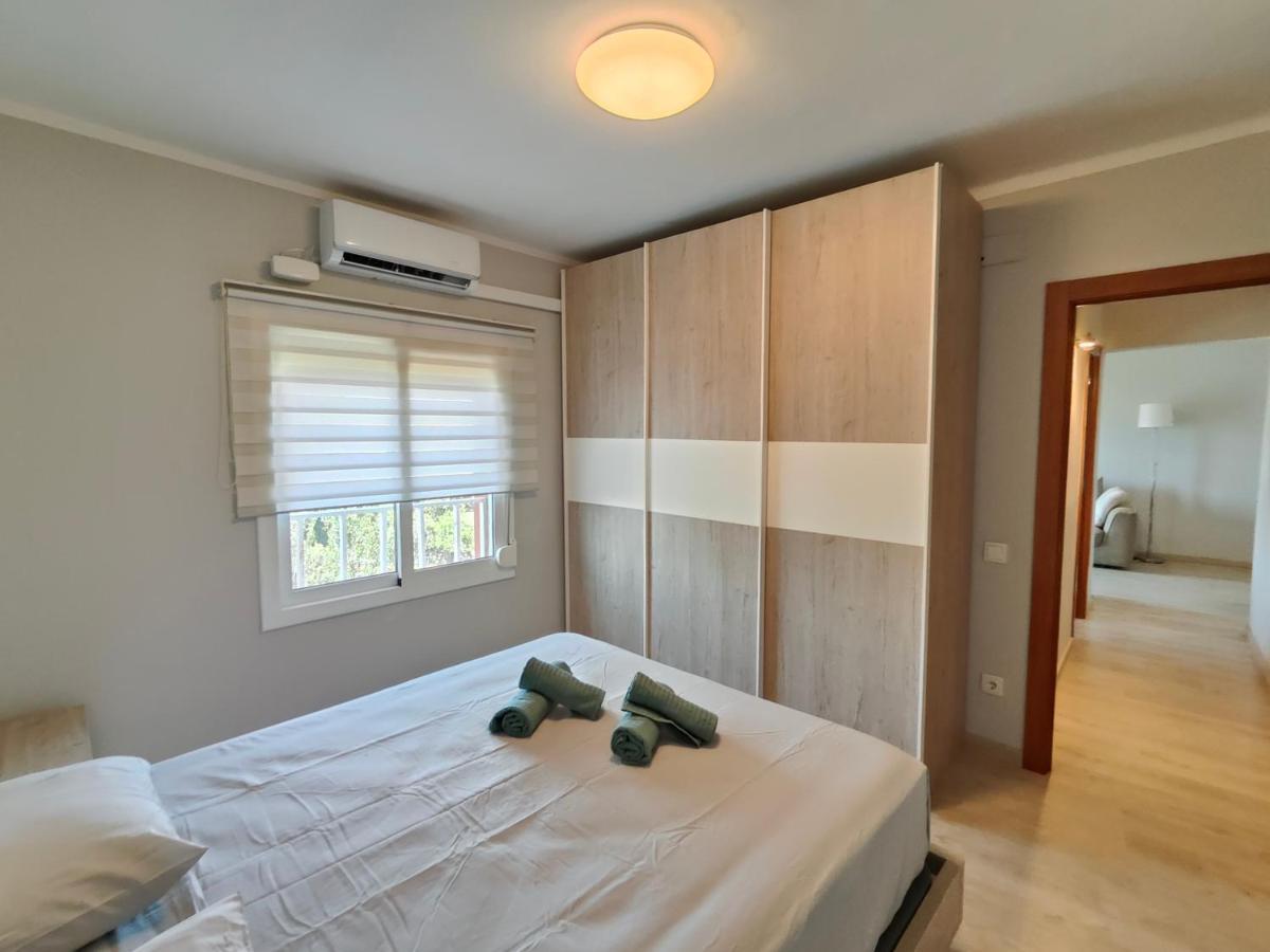 סנט אדריה דה בסוס Family Apartment Besos מראה חיצוני תמונה